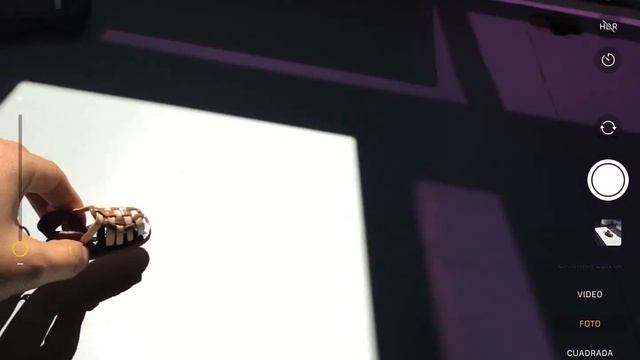 Tomar una foto desde un dispositivo móvil. (iPad) смотреть онлайн