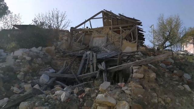 ЦЕНЫ ИЗМИР/сколько стоит домик возле моря в турецкой деревни/как живут? часть 2.