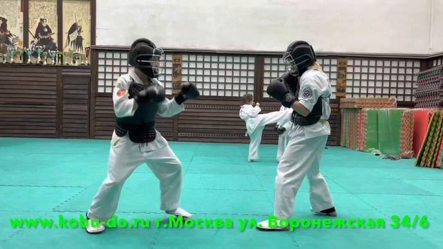 Занятия наших ребят. Центр единоборств. Кобудо. 7-13 лет. смотреть онлайн