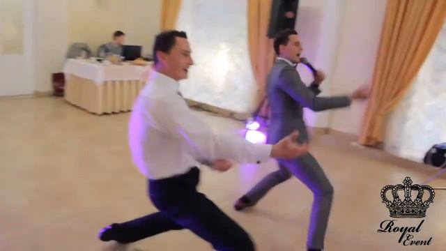 Ведущий Денис Кулишев на Ваше мероприятие!!! смотреть онлайн