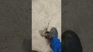 Спасаем суппорт ВАЗ 2109 от обломаного штуцера прокачки тормозов.