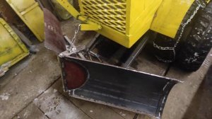 Самодельный отвал бабочка из пропан болона, устройство. Лопата на мини трактор. Отвал без гидравлик