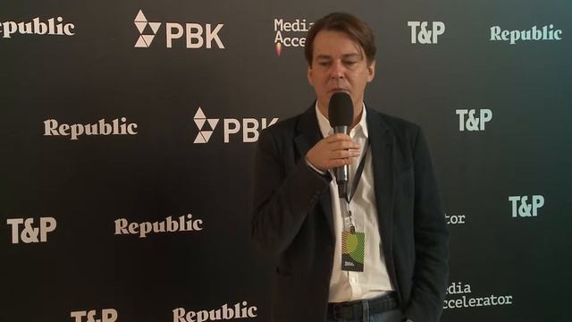 Андрей Чернышов отвечает на три вопроса о медиа смотреть онлайн