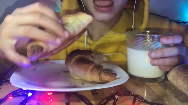 MUKBANG | ASMR | PUFF | CROISSANTS |МУКБАНГ |АСМР |СЛОЙКА | КРУАССАН смотреть онлайн