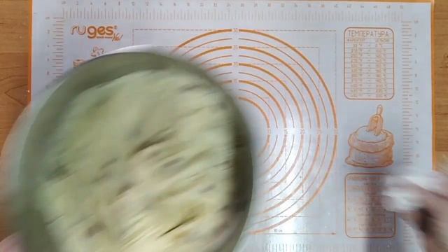 ⚜️БУЛОЧКИ с ИЗЮМОМ и КЛЮКВОЙ. ДОБАВЬТЕ В ДРОЖЖЕВОЕ ТЕСТО ЭТИ ДВА ИНГРЕДИЕНТА⚜️/Buns/Bulkoj смотреть онлайн