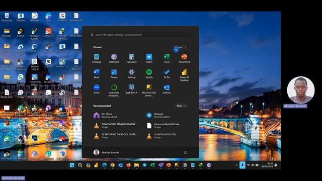 Restore AdventureWorks Sample Database - Step-by-Step Tutorial смотреть онлайн