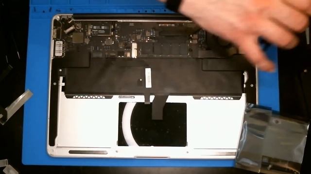 MacBook Air Trackpad Replacement