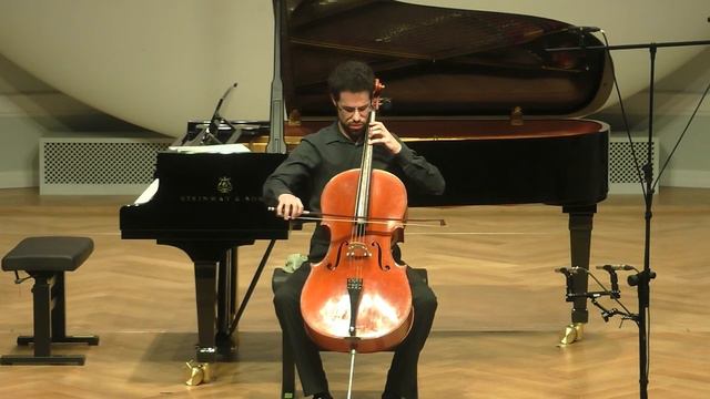 Bach Cello Suite No.2, Sarabande | Guillermo Ortega смотреть онлайн