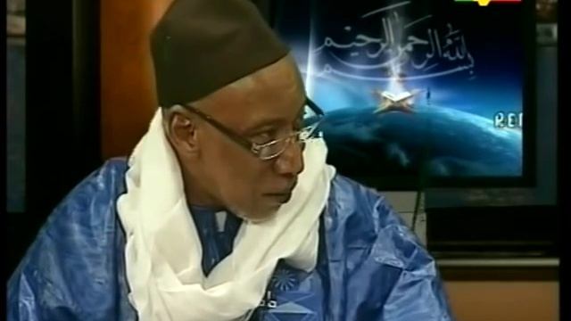 Les Ulemas font une vue d'ensemble sur la fête du Mawlid смотреть онлайн