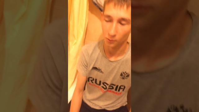 Год в общаге смотреть онлайн