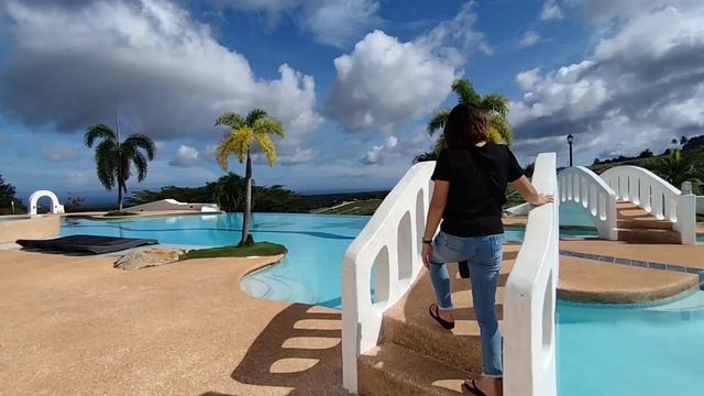 TIERRA ALTA RESIDENTIAL RESORT IN VALENCIA NEGROS ORIENTAL DUMAGUETE CITY смотреть онлайн