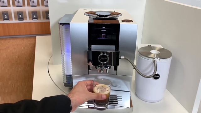 Обзор новинки JURA кофемашина Z10 смотреть онлайн