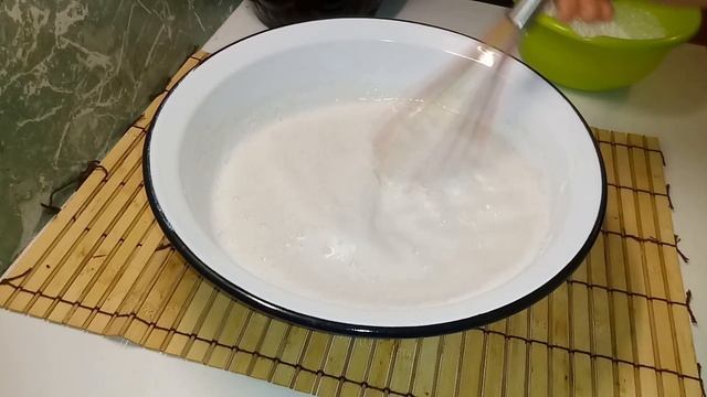 ТОНКИЕ блинчики на МИНЕРАЛКЕ готовлю на блиннице Royal Kuchen смотреть онлайн