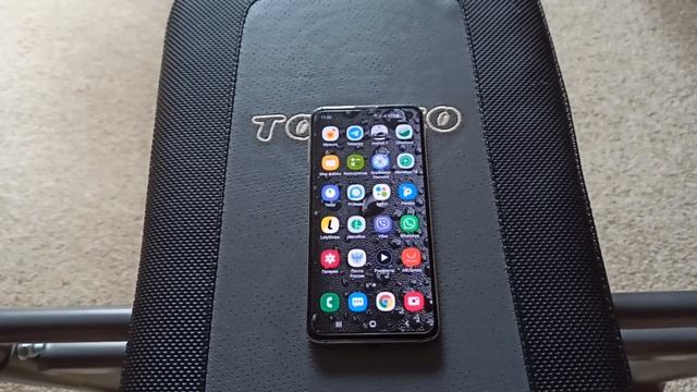 Galaxy S10e  лучший компактный флагман в 2019ом году!!!!!