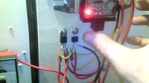 Дешевый контроллер для ветряка и солнечных панелей!!!