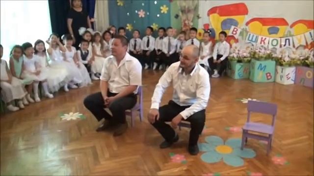 Самые лучшие папы в детском саду!!!!!! Бишкек детский сад 113 смотреть онлайн