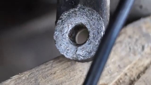 Замена заднего тормозного диска и задних колодок Citroen Berlingo, Peugeot Partner