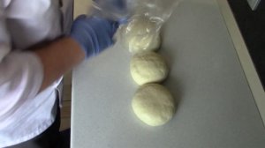Лепёшка слоёная с жаренным луком