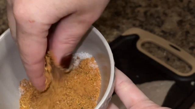 СОЧНЫЕ ОТБИВНЫЕ ИЗ КУРИНОЙ ГРУДКИ смотреть онлайн