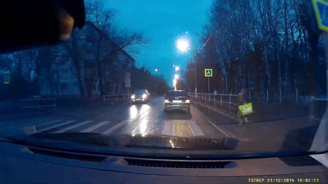 Бабка дорогу переходила смотреть онлайн