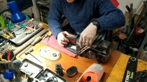 Как отремонтировать карбюратор на бензопиле " Patriot" с поршневой 45 мм.