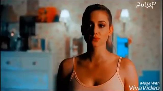 Ривердэйл | Бетти и Арчи | На разных берегах смотреть онлайн