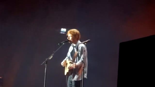 Thinking Out Loud, I See Fire & The A Team - Ed Sheeran (Amsterdam, Nov 3, 2014) смотреть онлайн