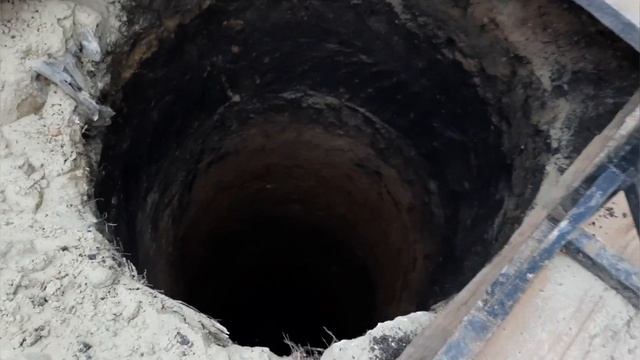 Колодец 10 колец за 2 дня, с.Богословка. #РусланКолодцев