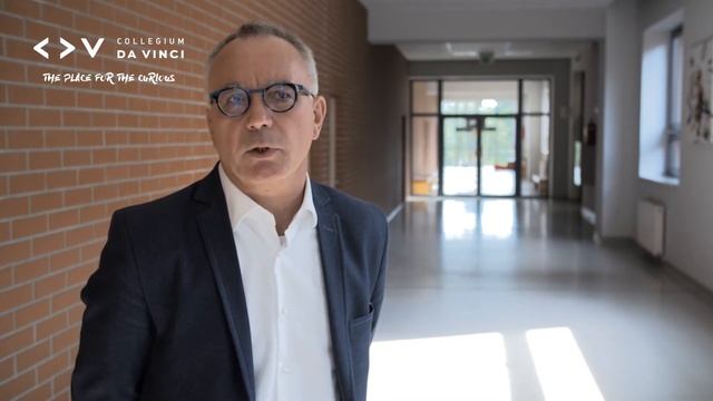 Study Urban Management in Poland смотреть онлайн