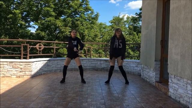 Танцы(10-13 лет) / Грибы-копы /DANCE-CITY смотреть онлайн