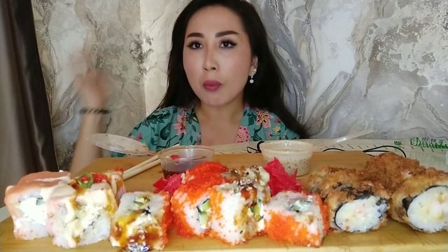 Мукбанг роллы•Суши?•разговоры о том, о сëм?•неАСМР