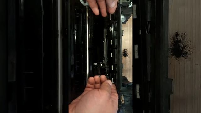 Снятие платы Relay PWB на аппаратах серии FS-1040/1060/1120 смотреть онлайн