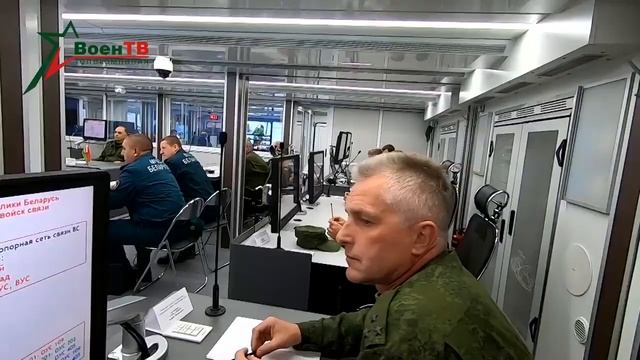 ВПЕРЕД, СВЯЗИСТЫ 85 ой! смотреть онлайн