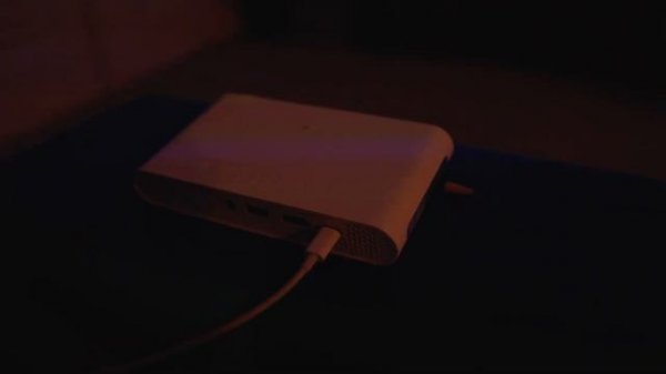 Wemax Go 300 - Ultra Portable Projector!!