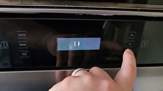 Setting the clock on a Hotpoint SI7 871 SC IX - FXMP6 Oven смотреть онлайн