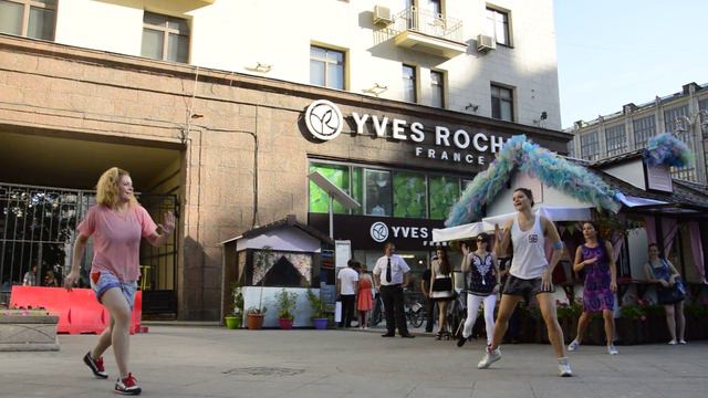 Креатив Клуб Камергерский переулок 26 июня 2016 На фестивале Московское мороженое смотреть онлайн