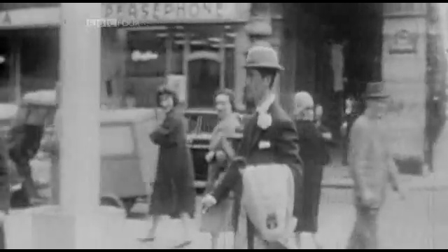 Tom Simpson смотреть онлайн