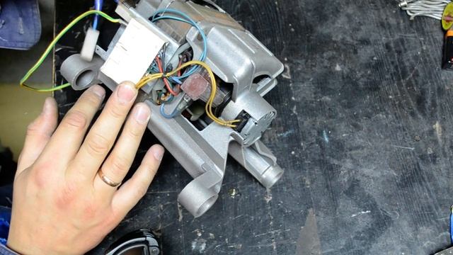 Как подключить коллекторный двигатель стиральной машины на прямую к 220 в. смотреть онлайн