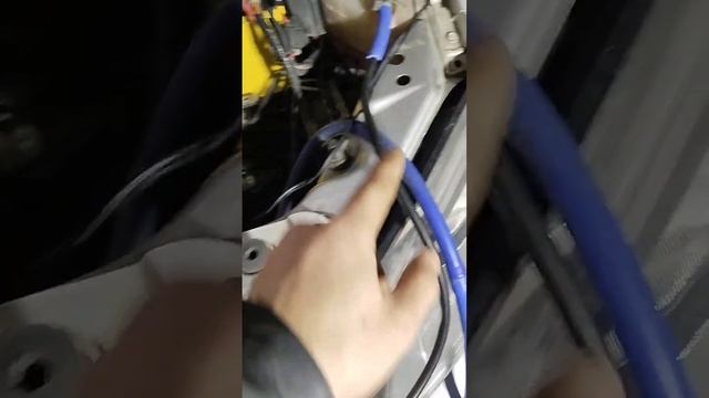 СЛИВАЮ АНТИФРИЗ ЗА 1 МИНУТУ смотреть онлайн