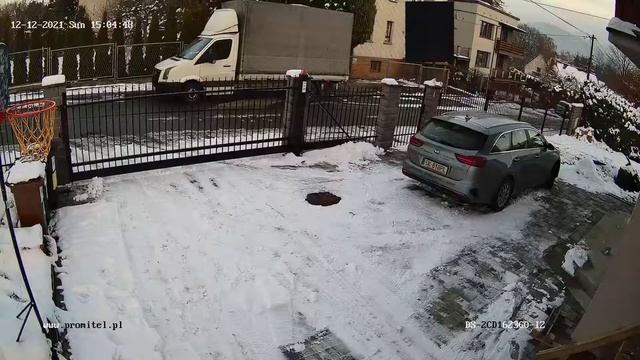 Test Kamery IP Hikvision DS-2CD1623G0-IZ (2.8-12mm) смотреть онлайн