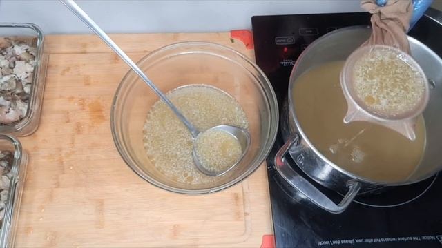 Холодец за час. В скороварке из потрошков и свиной ноги. смотреть онлайн