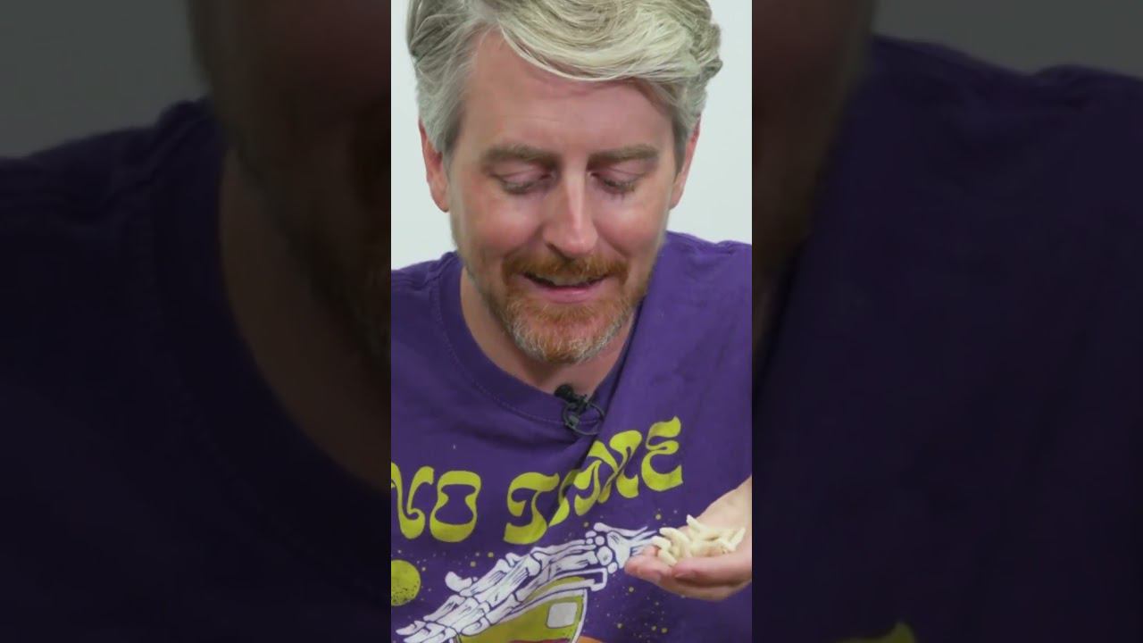 Как для кино делают всяких съедобных личинок? #спецэффекты #секретыкино смотреть онлайн