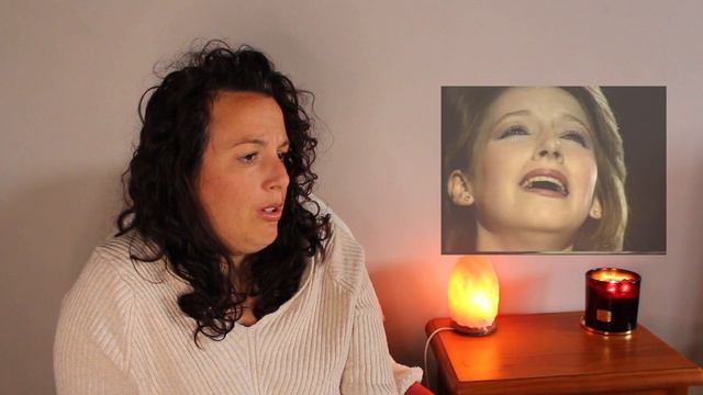 First Time REACTION Lena Zavaroni | Going Nowhere 1981 | So WONDERFUL! смотреть онлайн
