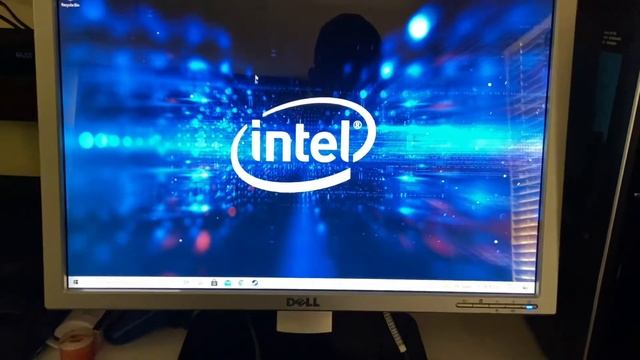 Upgrading the old family pc :) Part 1 смотреть онлайн