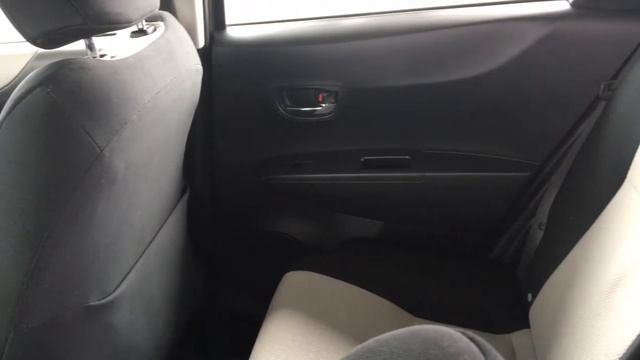 2013 Toyota Yaris LE 7RV5911A смотреть онлайн