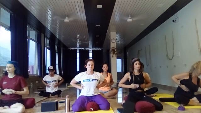 Dhruvikarna - Full Yogic Breathing