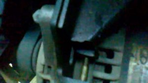 Стук переднего подшипника генератора