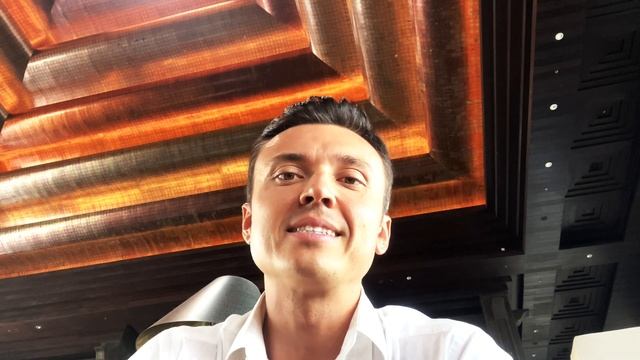 КАКИЕ ВОПРОСЫ ЗАДАЮТ УСПЕШНЫЕ ЛЮДИ? смотреть онлайн