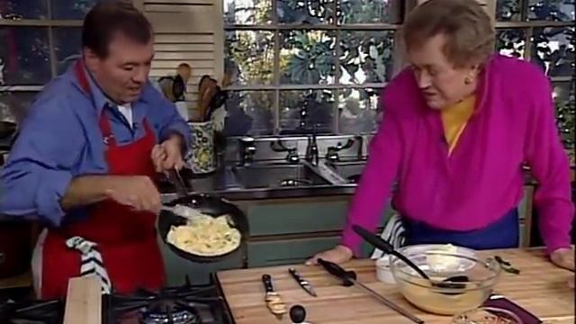 Child & Pepin Eggs смотреть онлайн