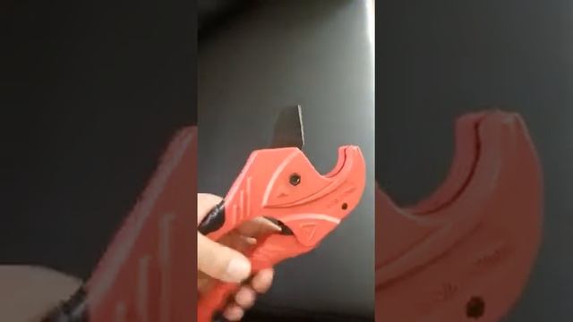 Полуавтоматические ножницы для пластиковых труб (16-40 мм) Eral смотреть онлайн